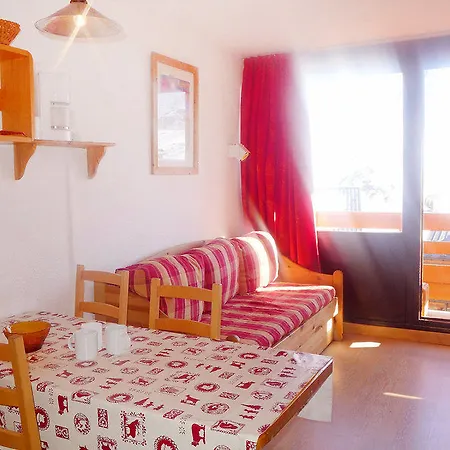 Les Lauzieres Apartment
